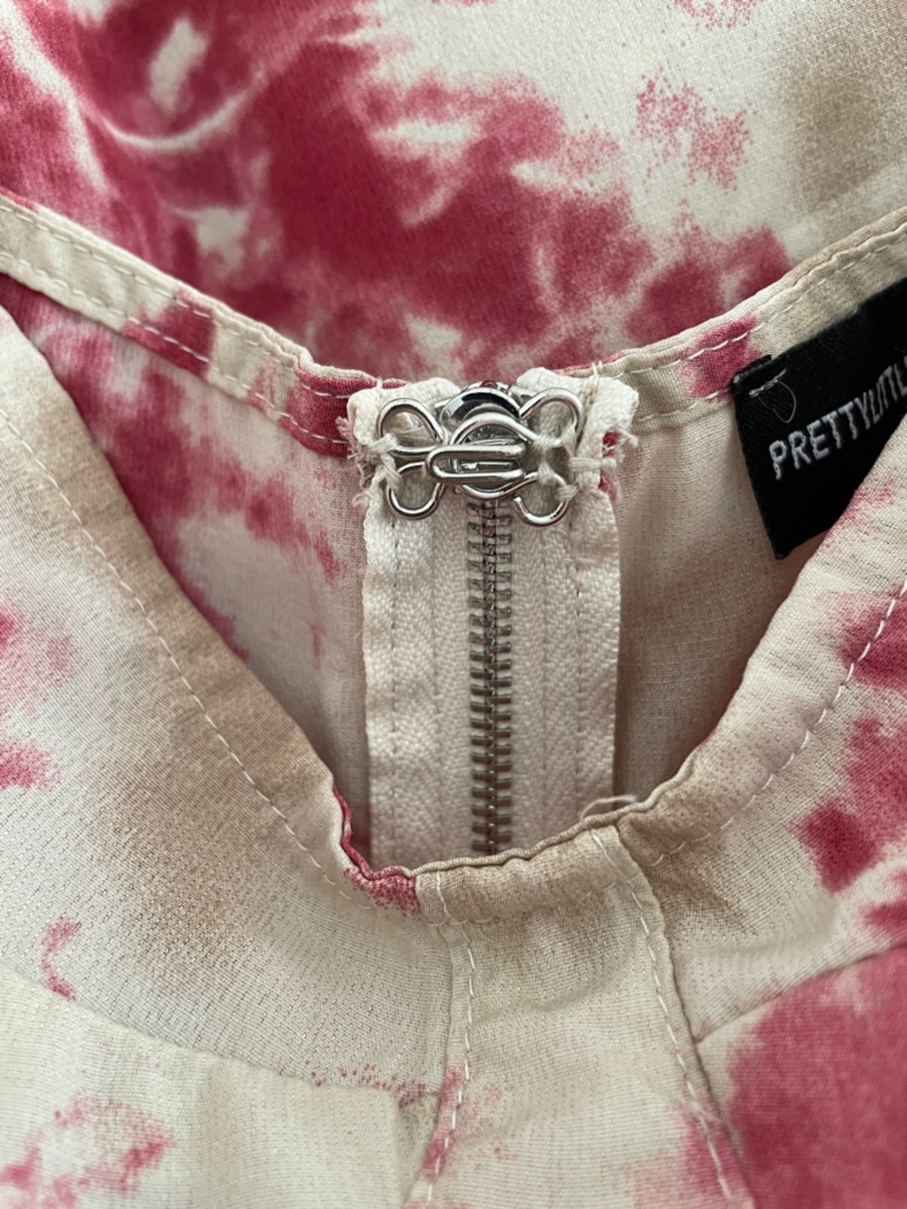 PrettyLittleThing Pink Draped Coord Set - Picture 7 of 10